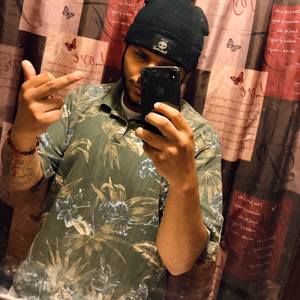 Meet your Posher, Ulises